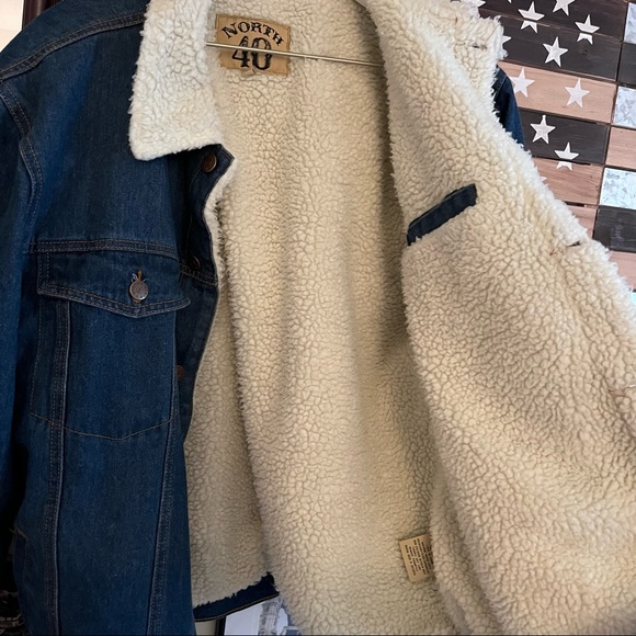 Heavy Jean Jacket with Sherpa Lining - Picture 6 of 6